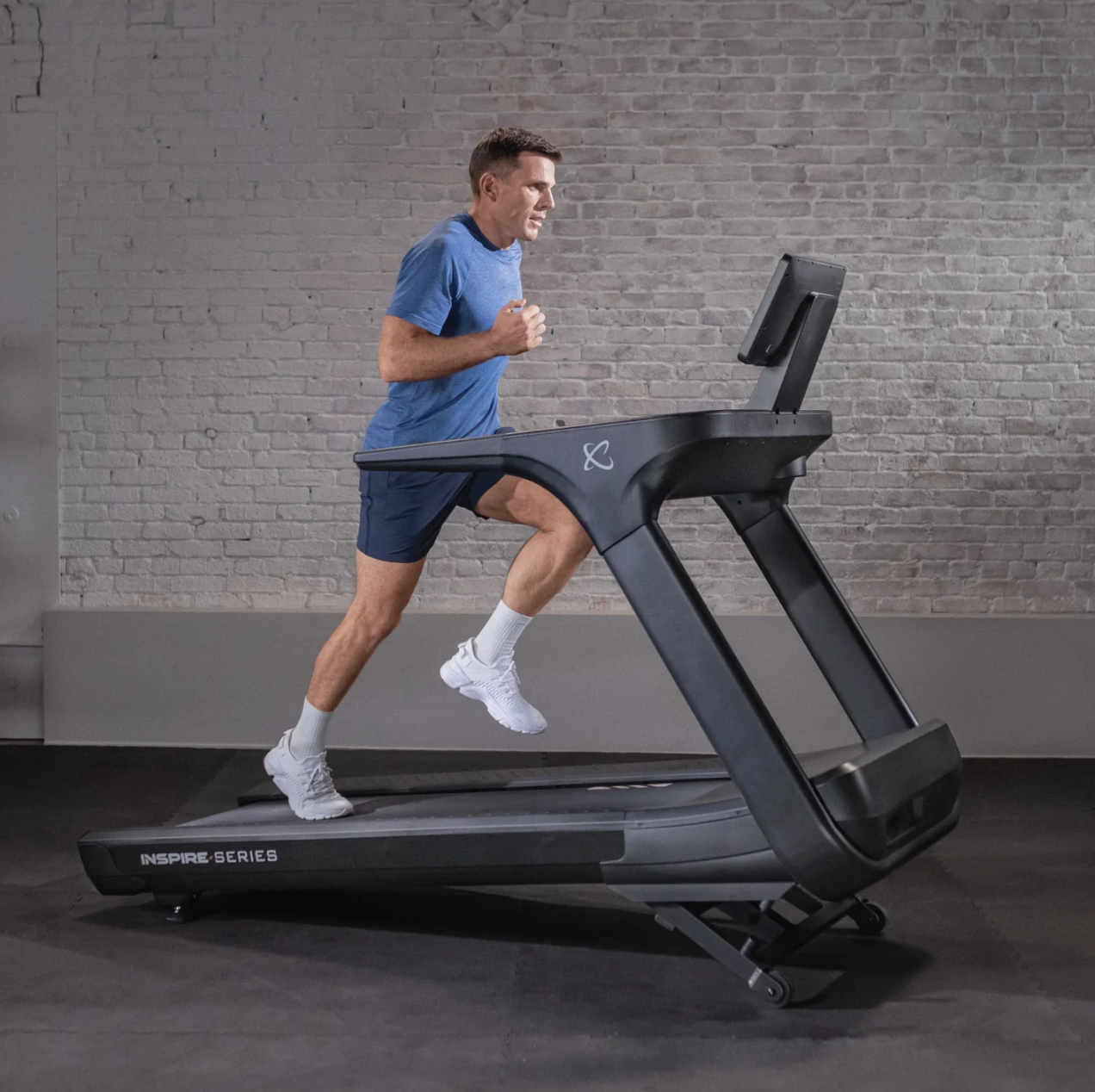 Inspire Series T7s Treadmill