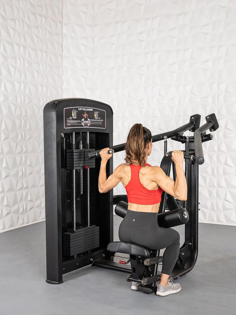 Muscle D Elite Selectorized Lat Pulldown Machine