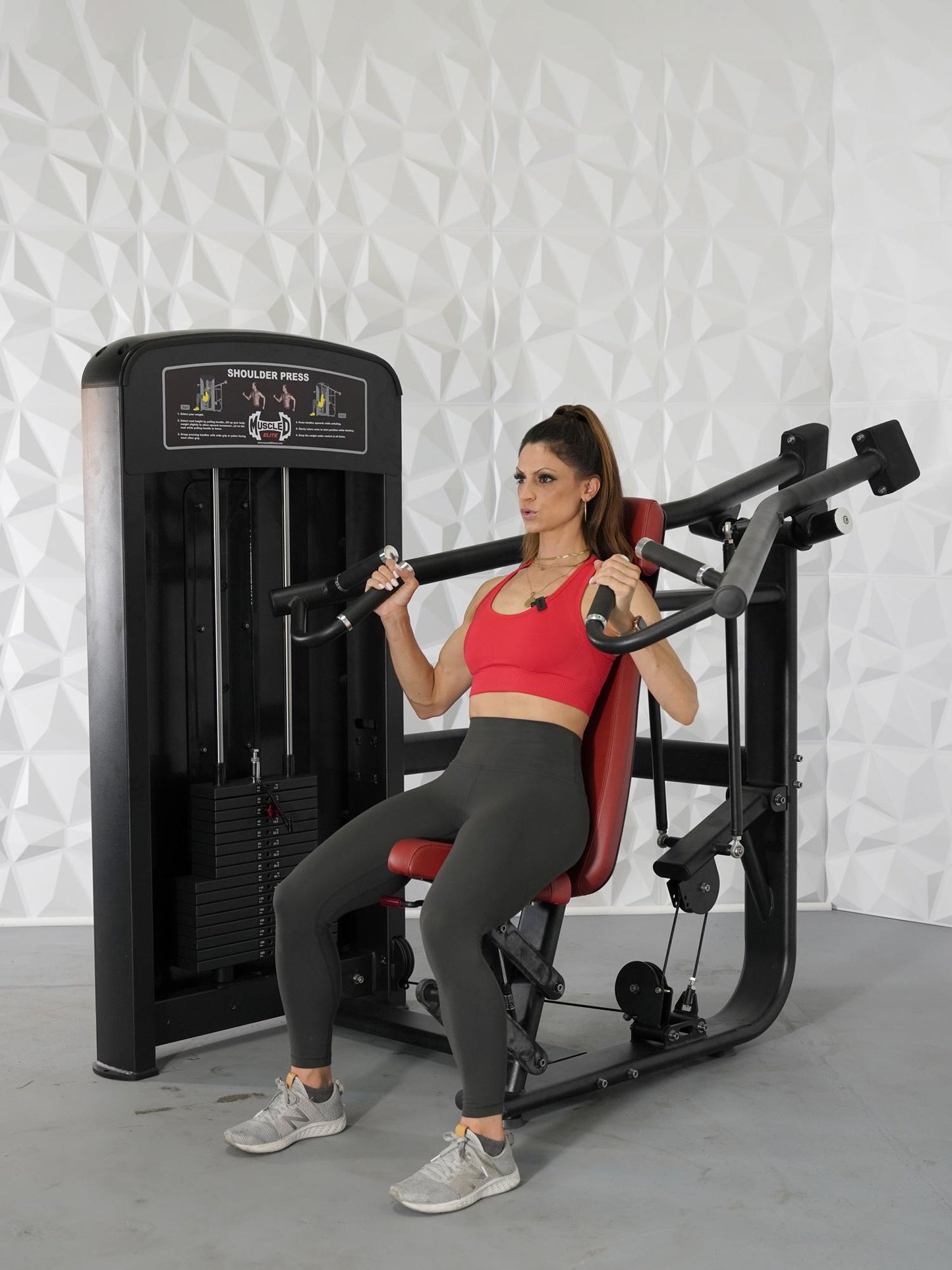 Muscle D Elite Selectorized Shoulder Press